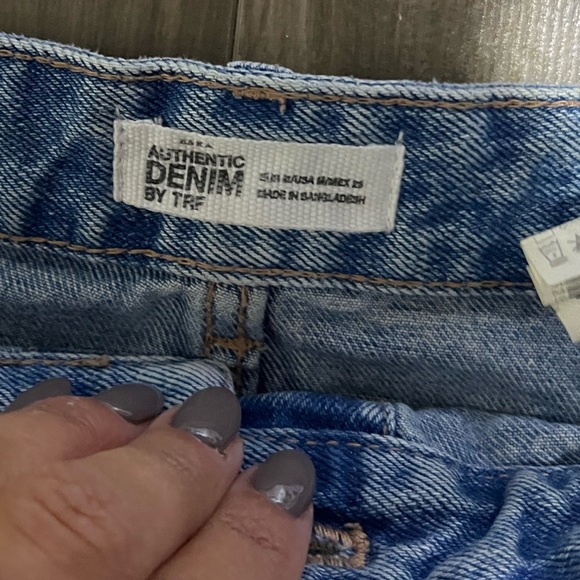 Zara Skirt Jean - Picture 2 of 2